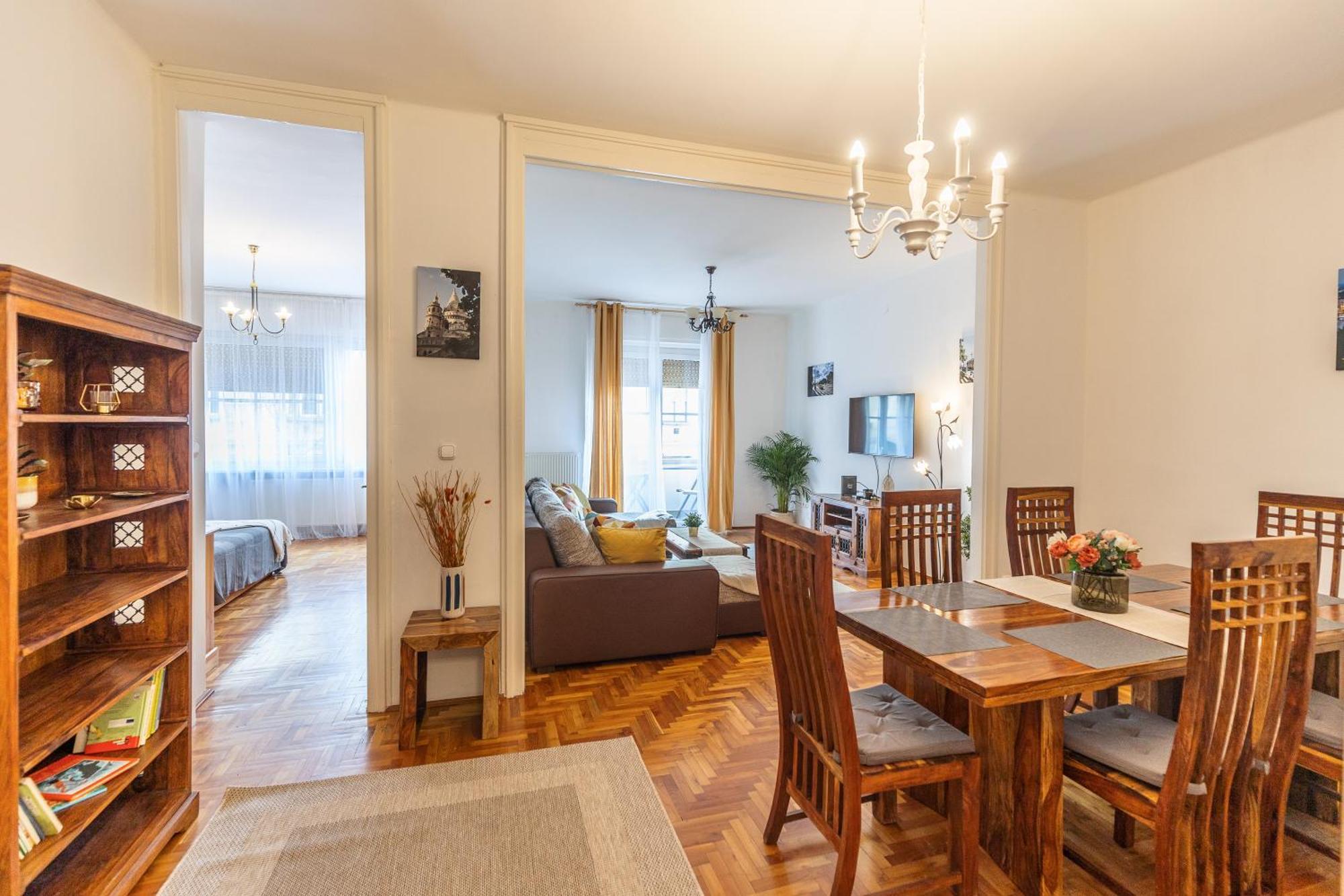 Bright & Spacious Riverside Apartment With Balcony Budapest Exterior photo